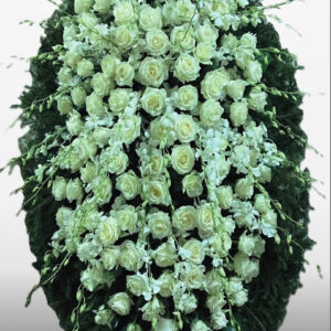 Венок из живых цветов №43